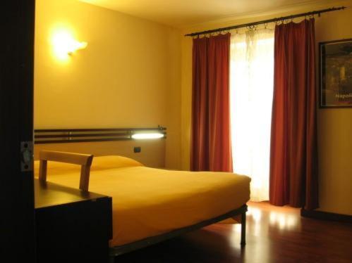 Duomo Apartments Neapol Zewnętrze zdjęcie